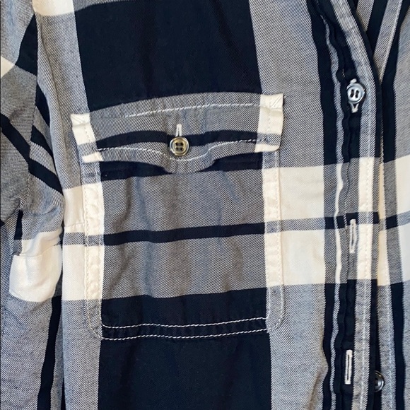 J Crew Plaid Long Sleeve - Picture 2 of 4